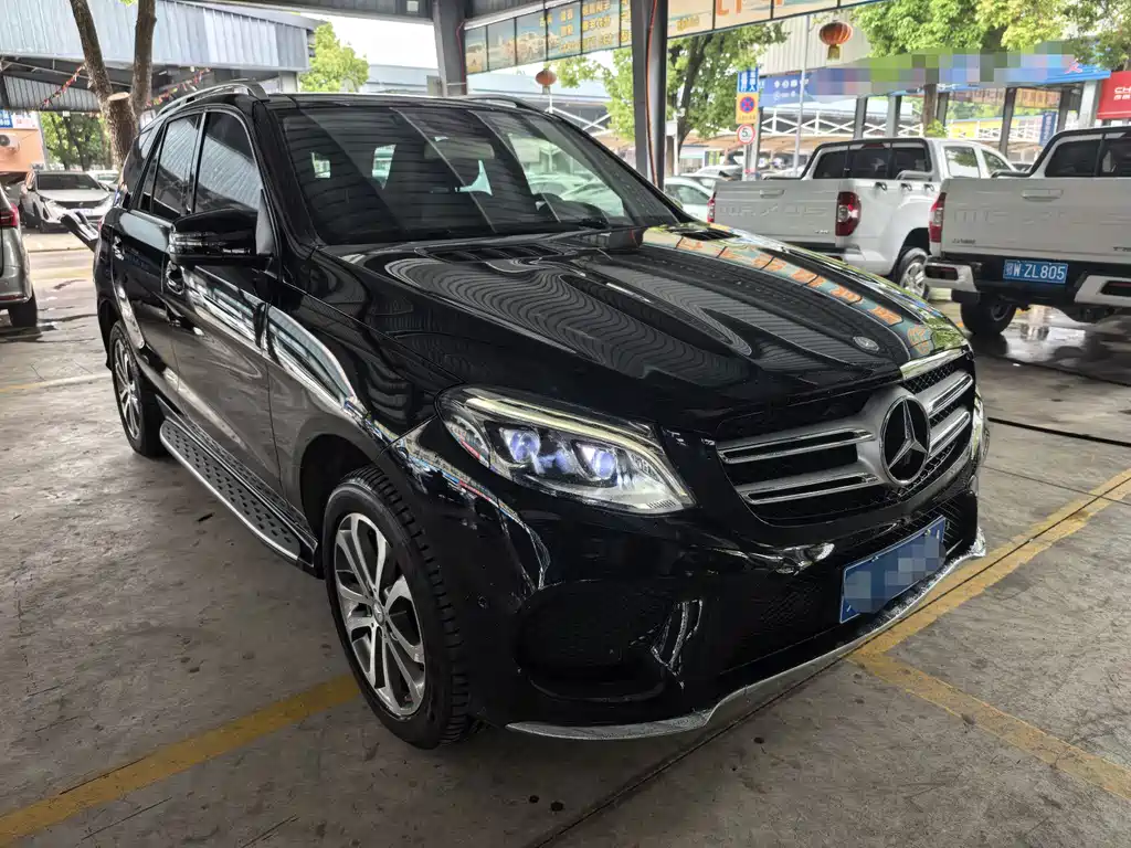Mercedes-Benz GLE 2017