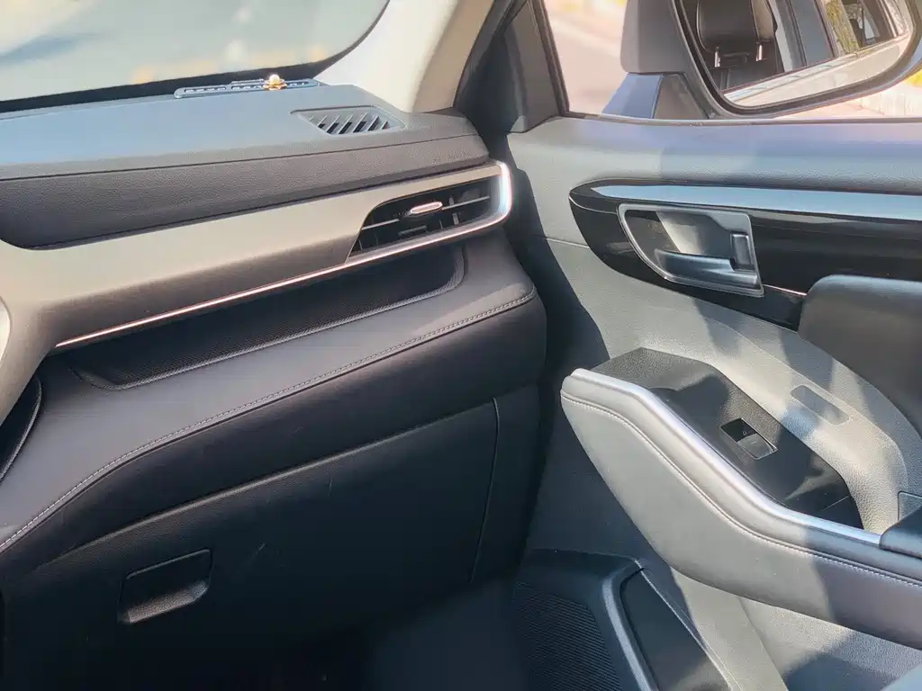 Toyota Highlander — миниатюра 19