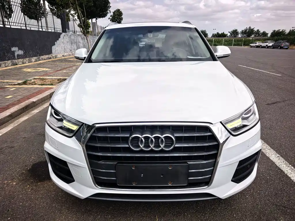 Audi Q3 — миниатюра 2