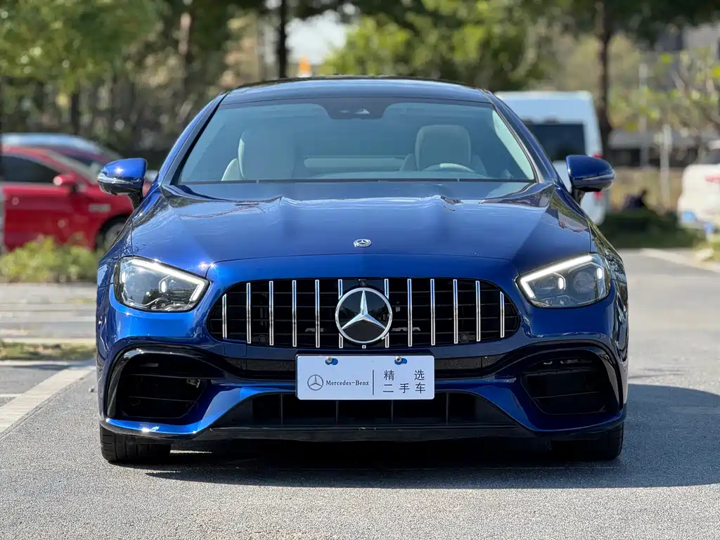 MERCEDES-BENZ E CLASS