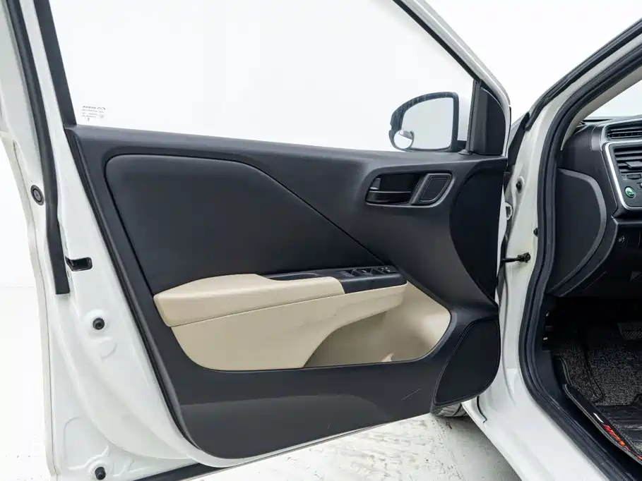 Honda City — миниатюра 14