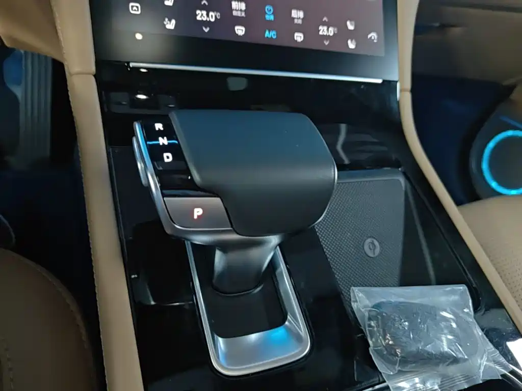 Li Auto Li ONE — миниатюра 14