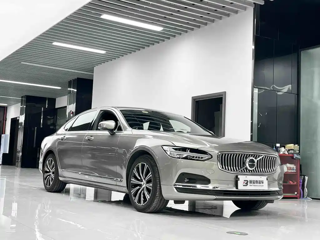 Volvo S90 — миниатюра 3