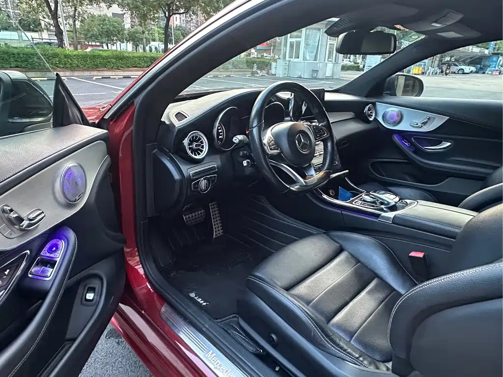 Mercedes-Benz C-Class (Import) — миниатюра 4