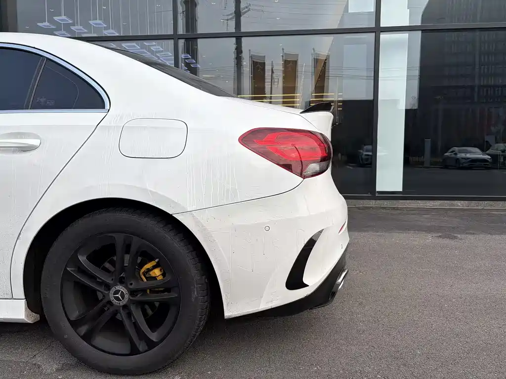 MERCEDES-BENZ A CLASS