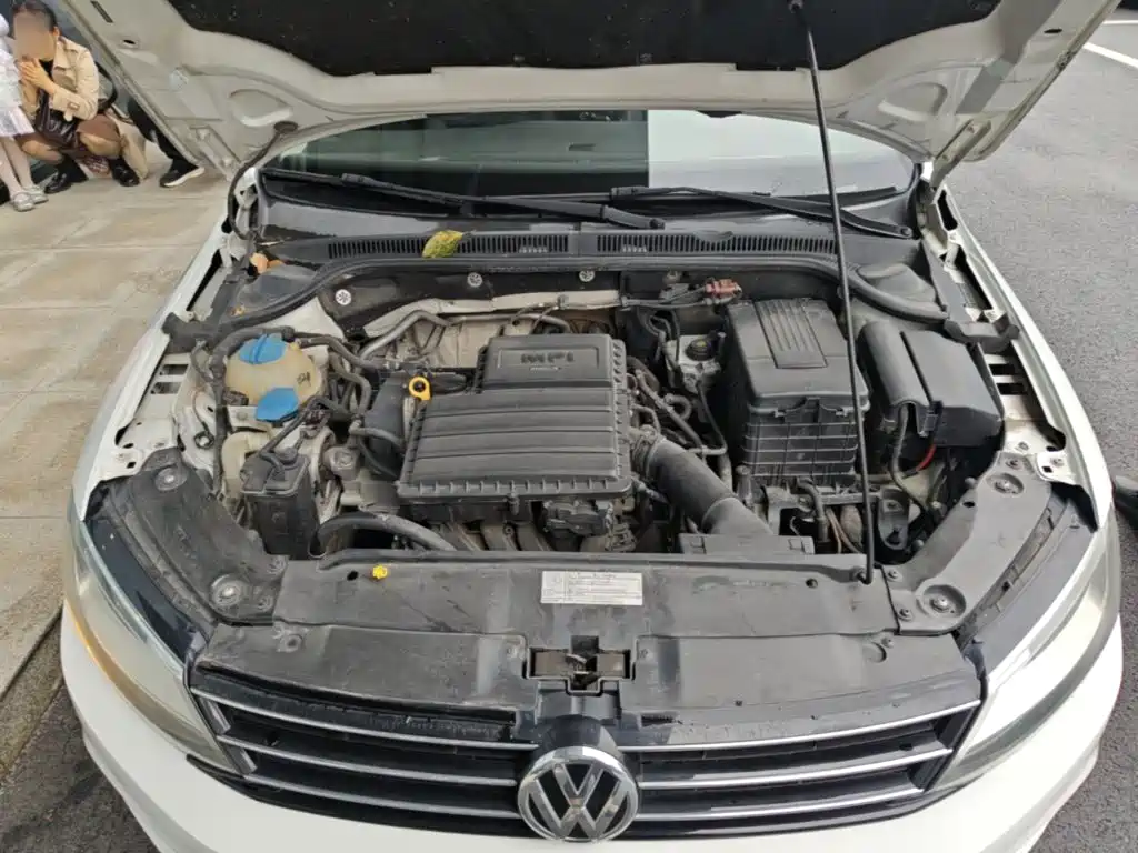 Volkswagen Sagitar — миниатюра 25
