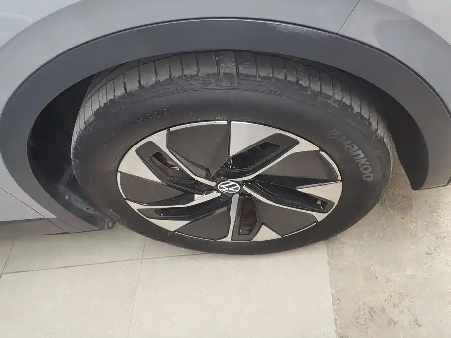 Volkswagen ID.4 Crozz — миниатюра 5