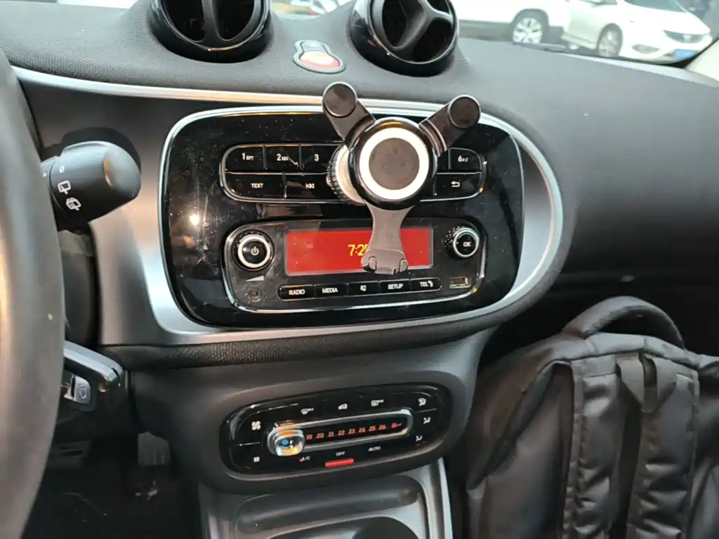 smart Smart Fortwo — миниатюра 13