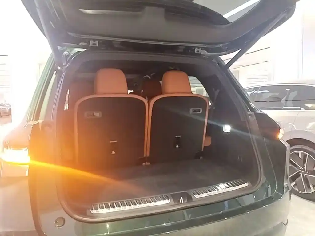 Li Auto Li L9 — миниатюра 19