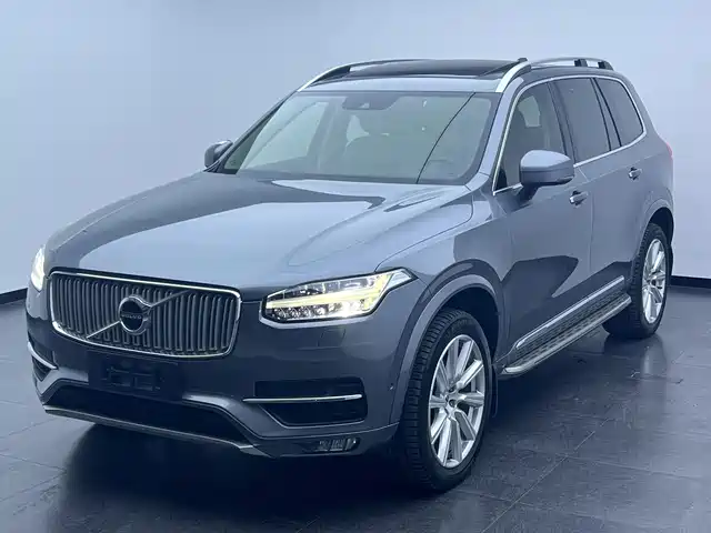 Volvo XC 90 2018 T 6 7 — фото 1