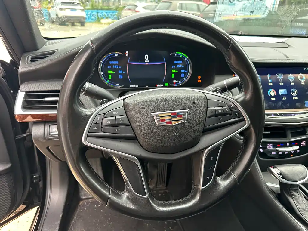 Cadillac CT6 Plug-in — миниатюра 14