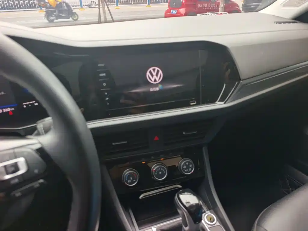 Volkswagen Sagitar — миниатюра 9
