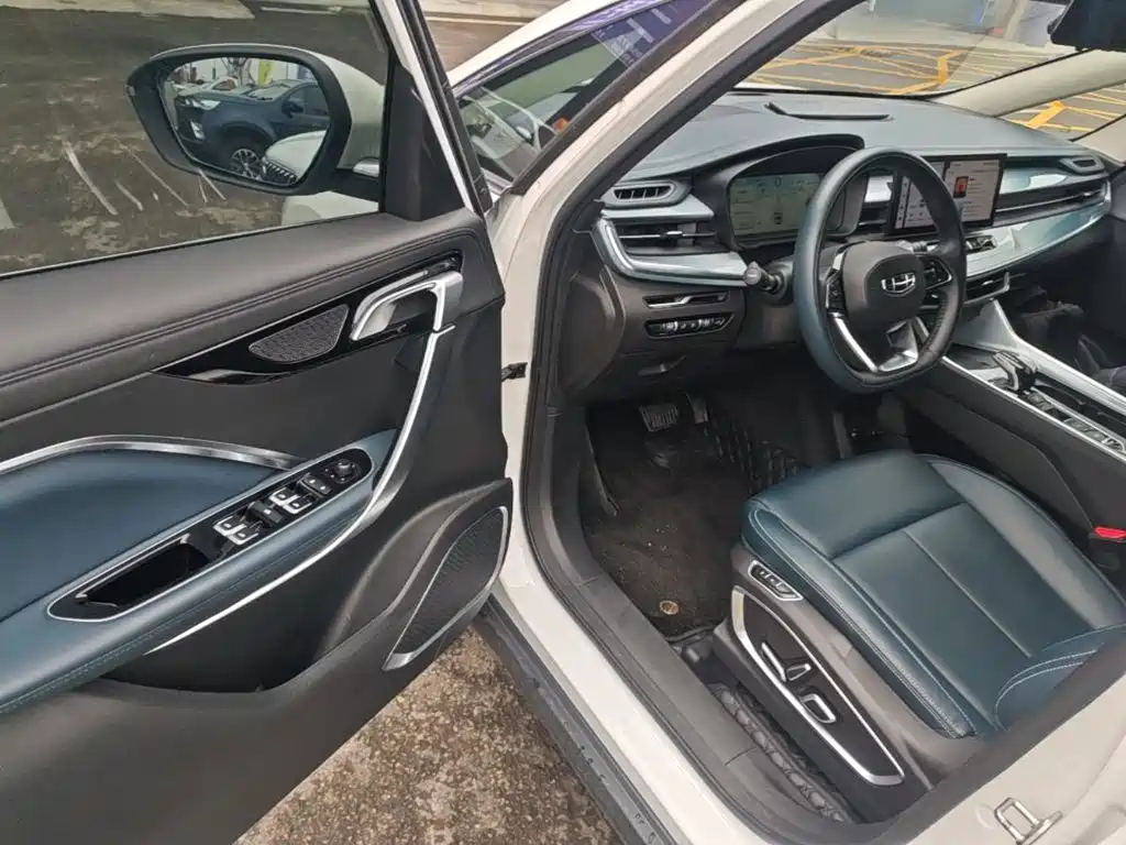 Geely Jia Ji — миниатюра 16