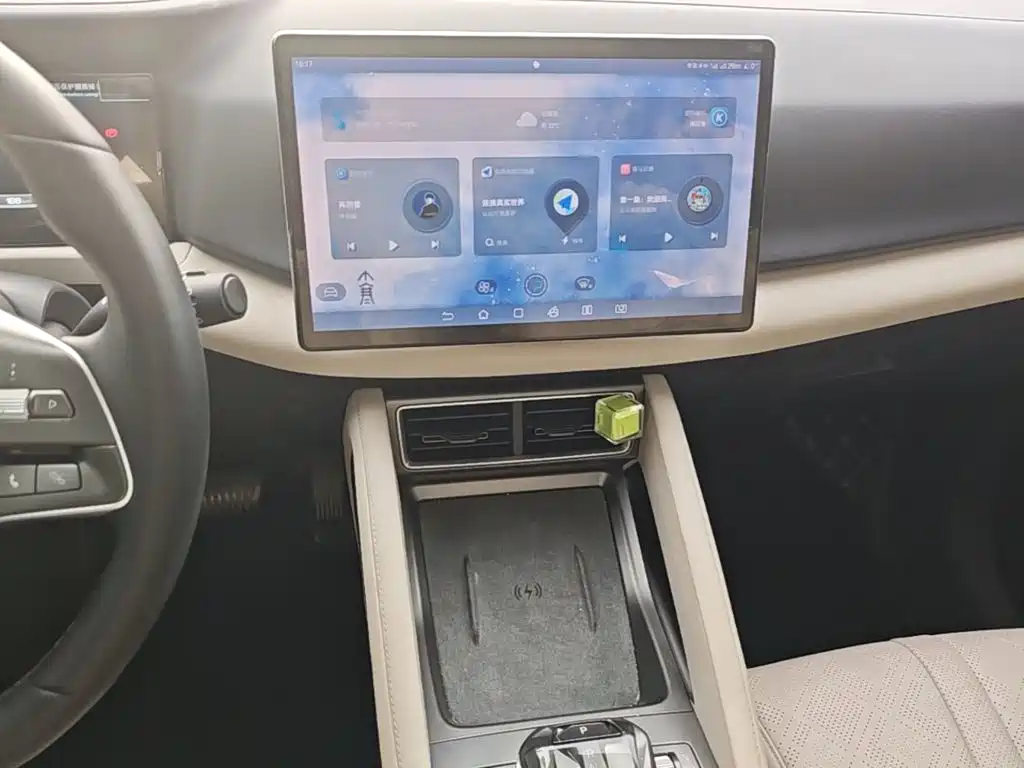 BYD Yuan UP — миниатюра 13