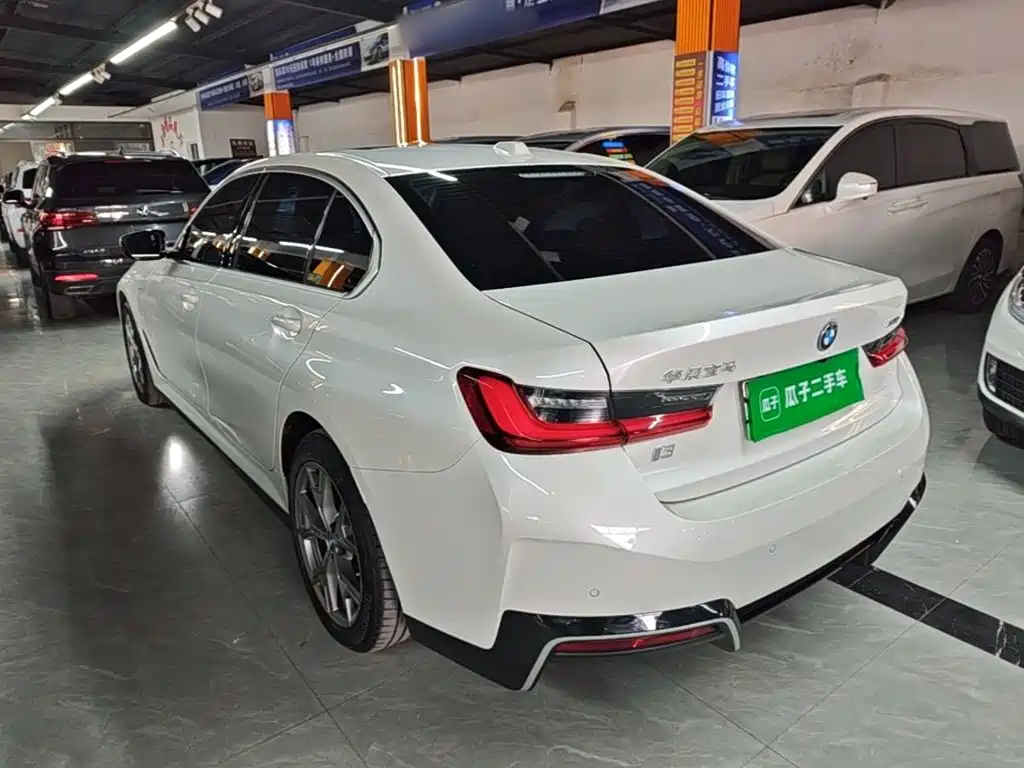 BMW i3 — миниатюра 5