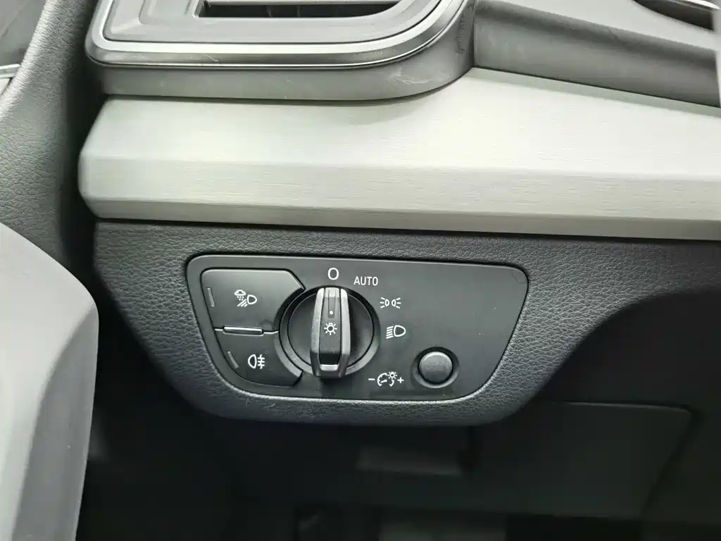 Audi Q5L — миниатюра 21