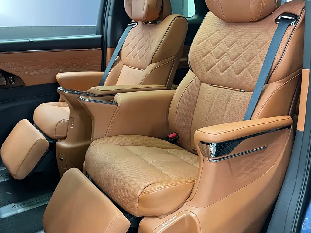 GAC TRUMPCHI YEARNING FOR M8