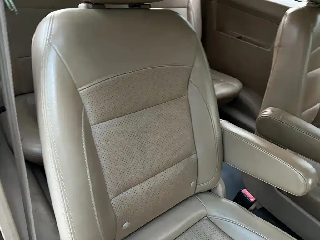 Wuling Hongguang — миниатюра 16