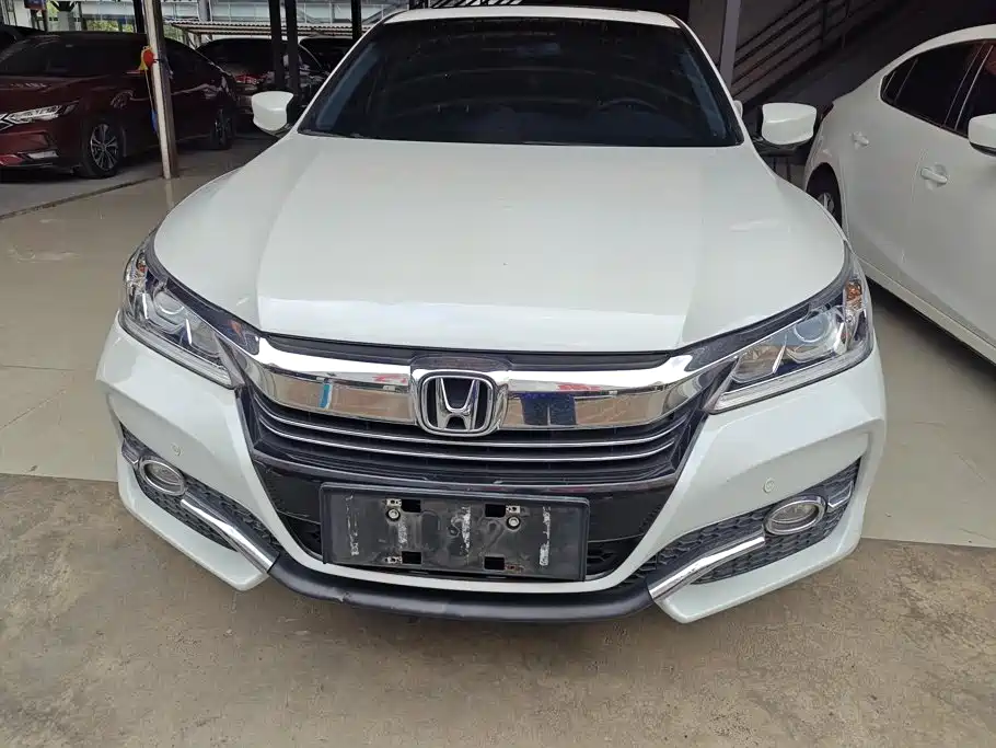 Honda Accord — миниатюра 2