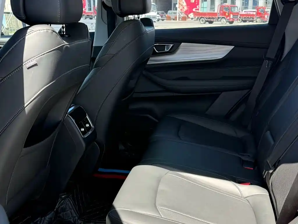 Chery Tiggo 8 PLUS — миниатюра 7