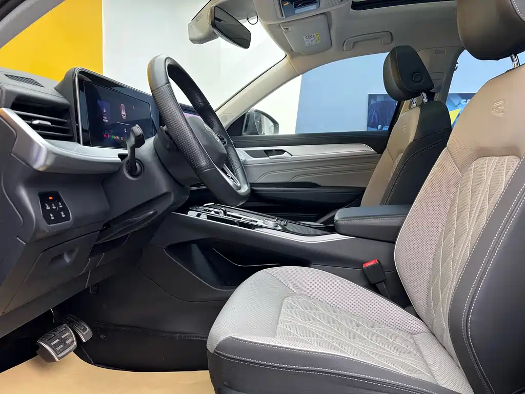 VOLKSWAGEN RANGE PATROL