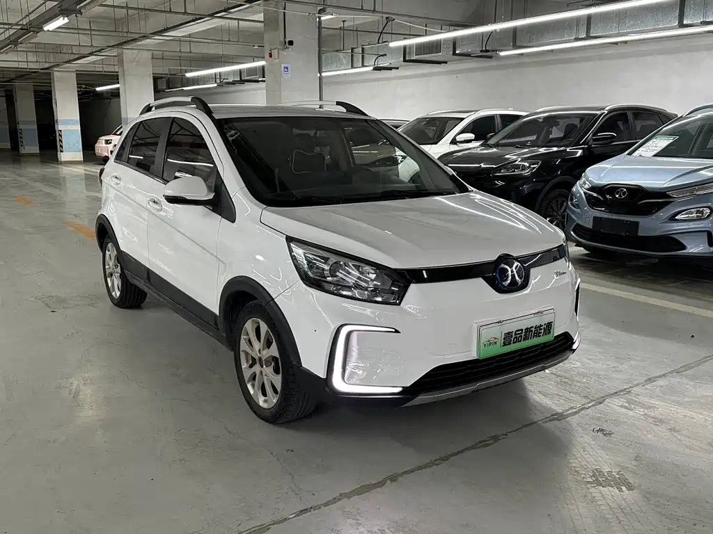 BAIC New Energy EC5 — миниатюра 3