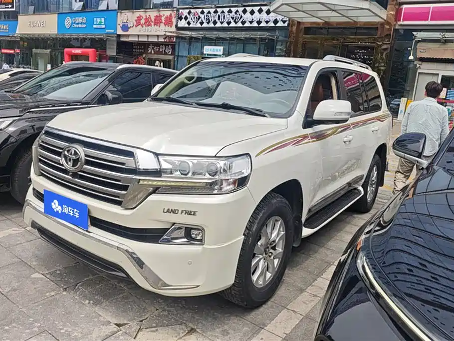 Toyota Land Cruiser 2020