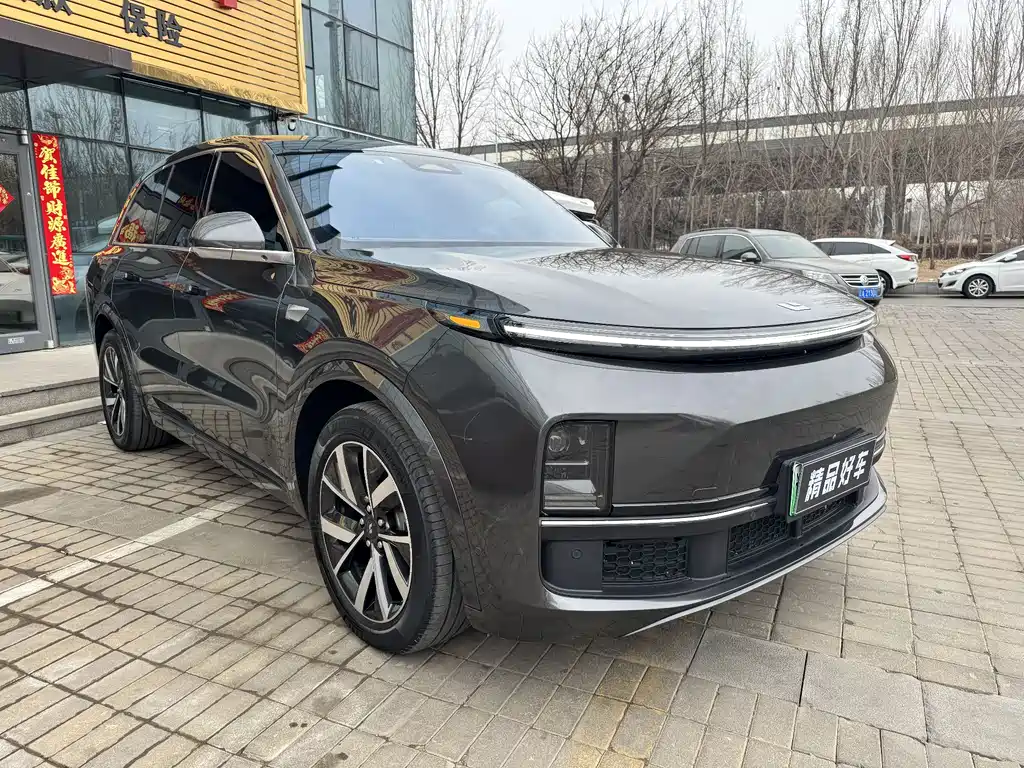 Li Auto IDEAL L8