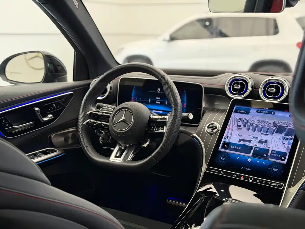 Mercedes-Benz GLC AMG — миниатюра 17