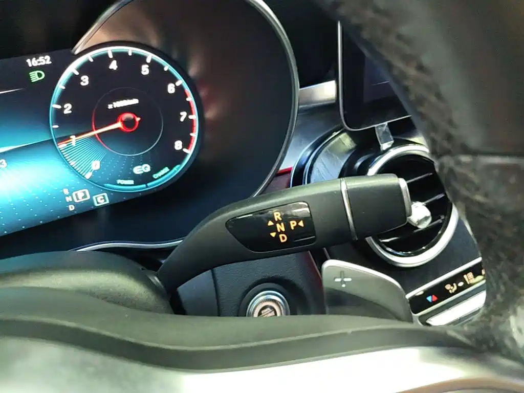 Mercedes-Benz C-Class — миниатюра 14