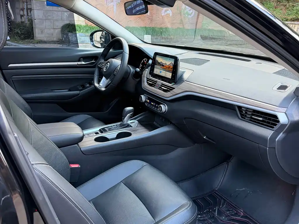 Nissan Teana — миниатюра 10