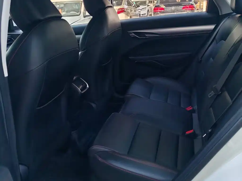 GEELY AUTOMOBILE BINRUI