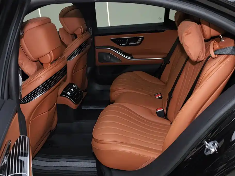 Mercedes-Benz S-class 2023 Черный из Китая, фото 2