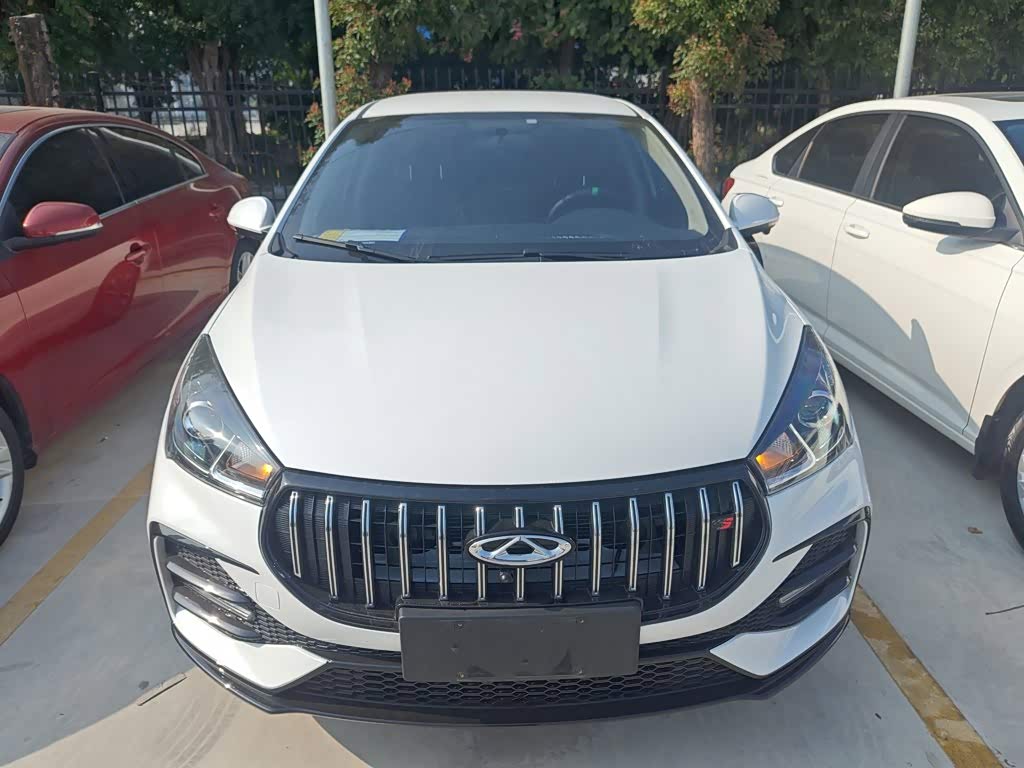 CHERY Arrizo 5 1.5 л 2025 г. Белый, пробег 5699 км