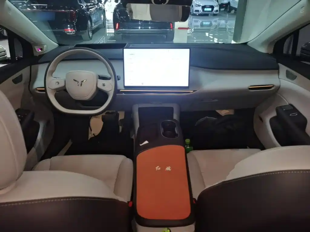 Hongqi Hongqi Tiangong 05 — миниатюра 10