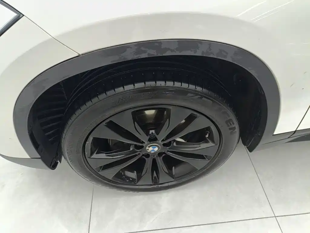 BMW X1 — миниатюра 23