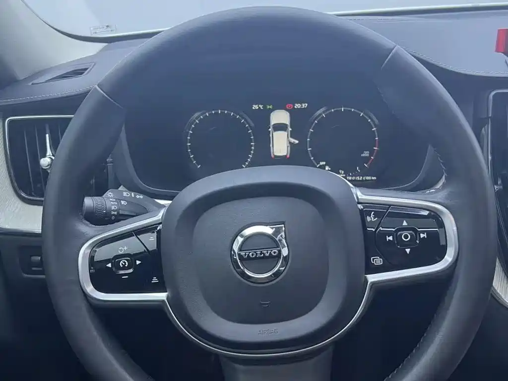 Volvo XC60 2018 T5 Luxury
