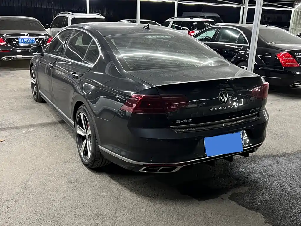 Volkswagen Magotan — миниатюра 6