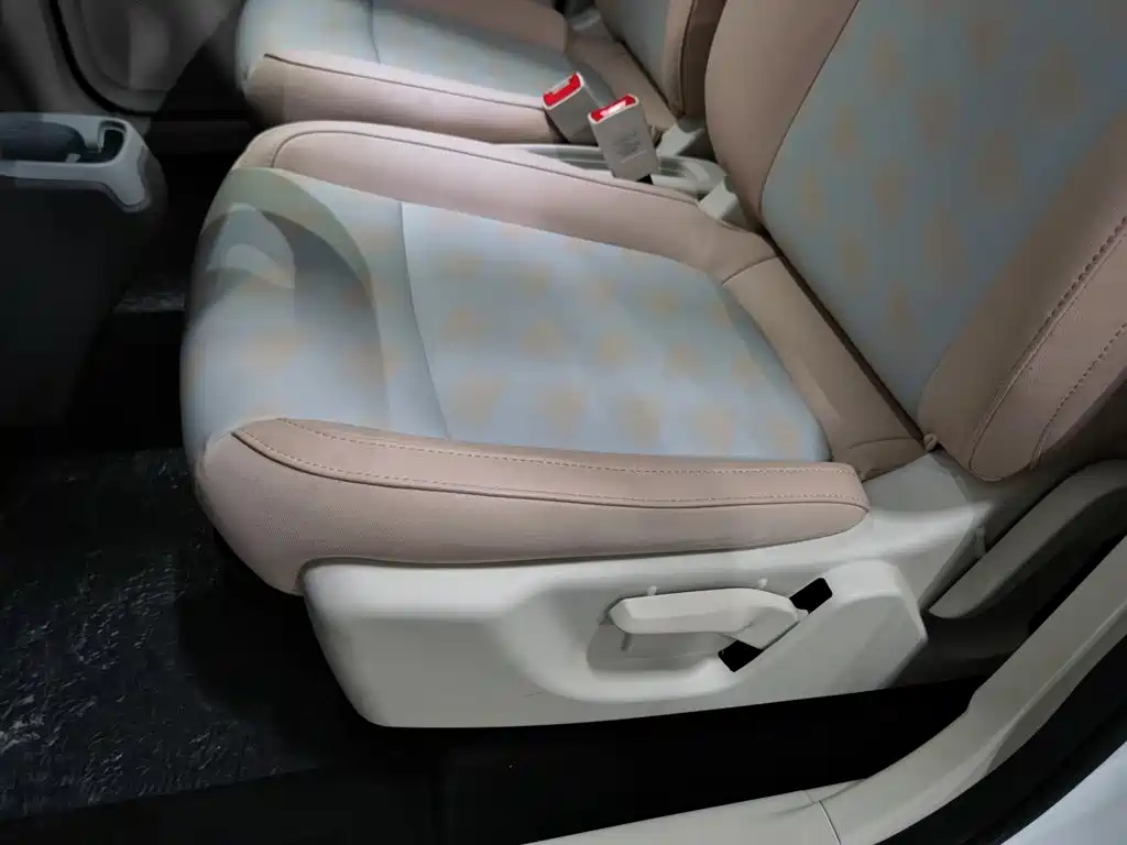 Leapmotor Leapmotor T03 — миниатюра 20