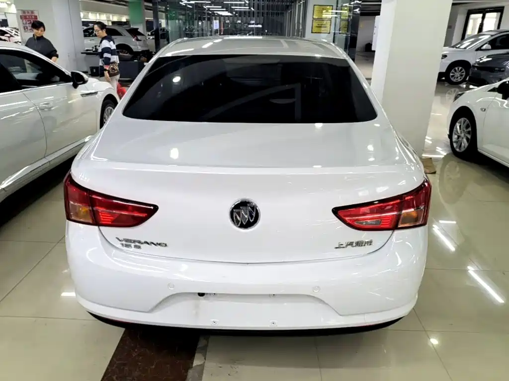 Buick Verano — миниатюра 6