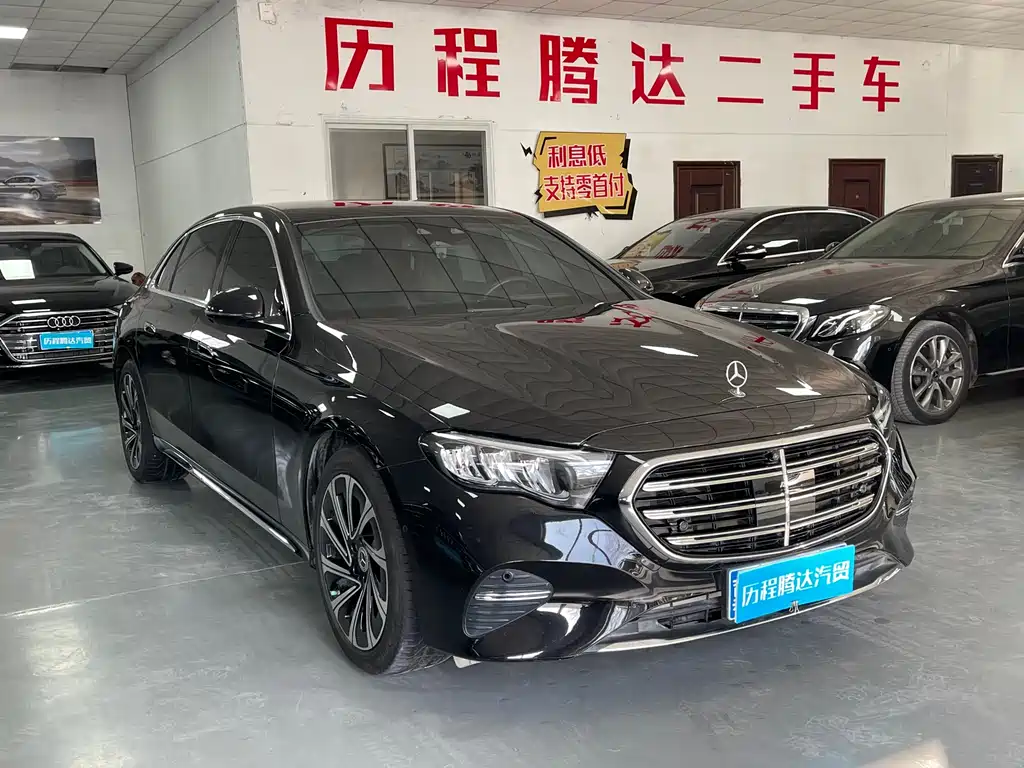 Mercedes-Benz E-Class 2024