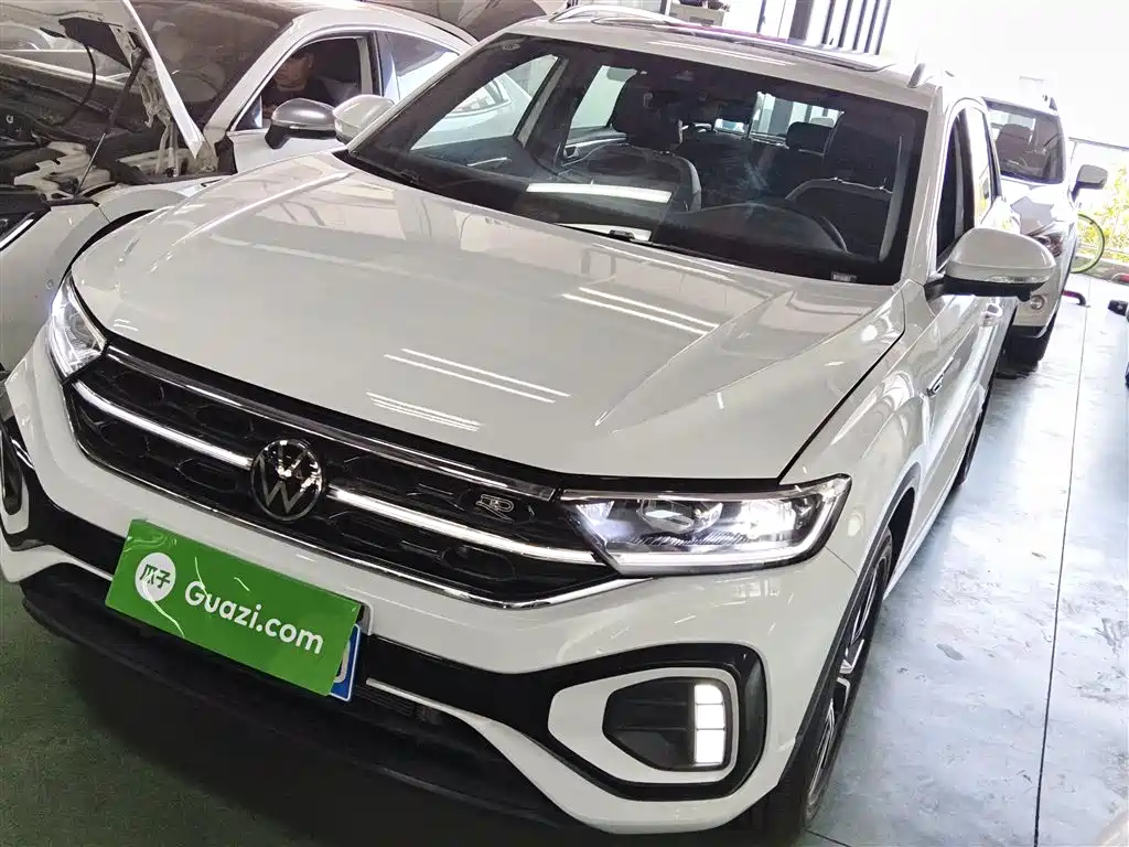 Volkswagen T-Roc 2025