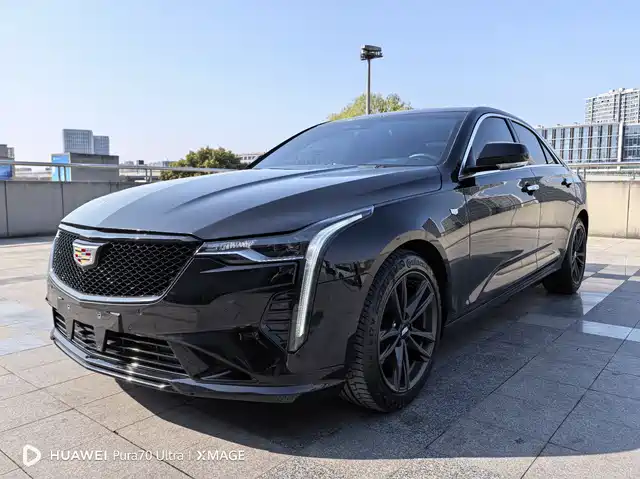 CADILLAC CT4