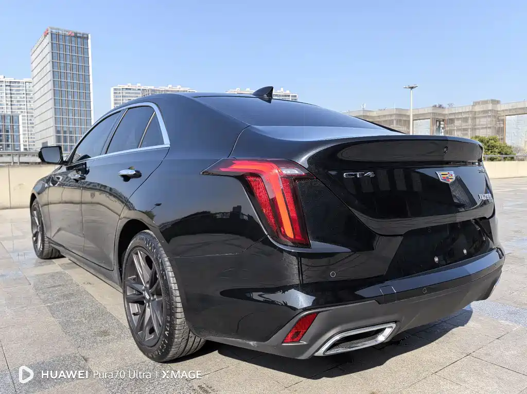 CADILLAC CT4