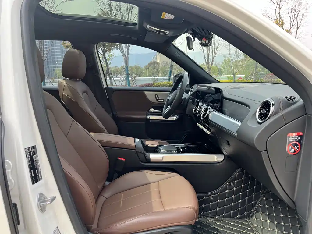 Mercedes-Benz GLB 2023 GLB 200