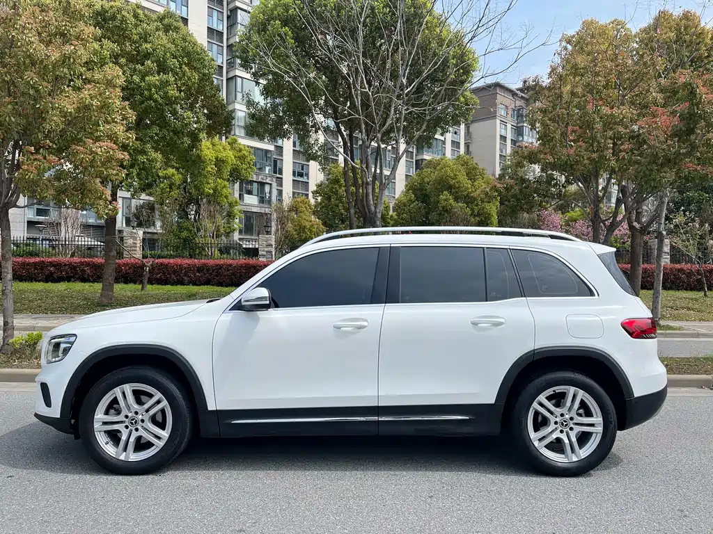 Mercedes-Benz GLB 2023 GLB 200