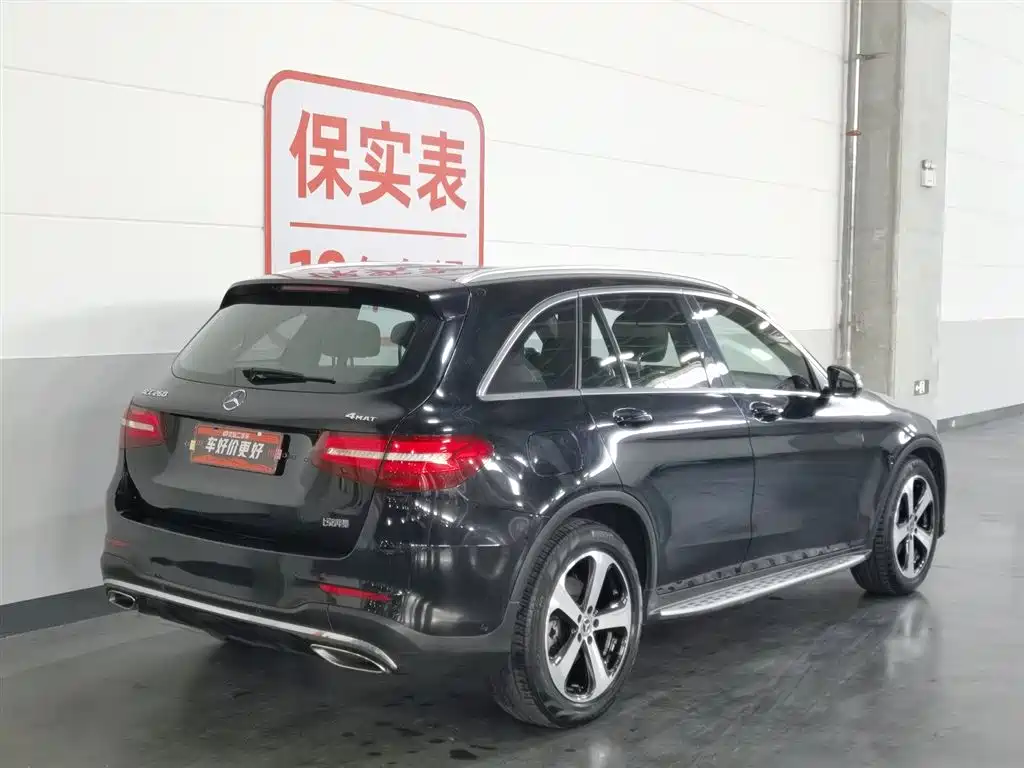 Mercedes-Benz GLC 2018 GLC 260 4MATIC Luxury