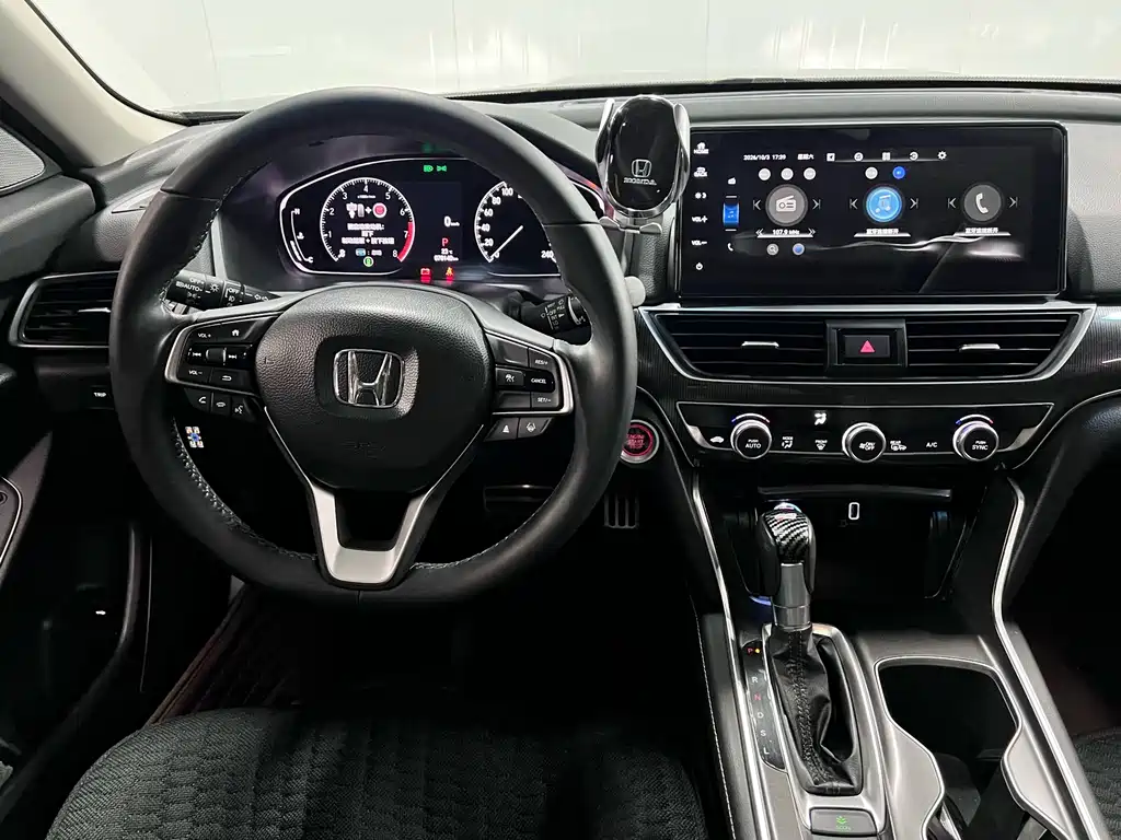 Honda Accord — миниатюра 5