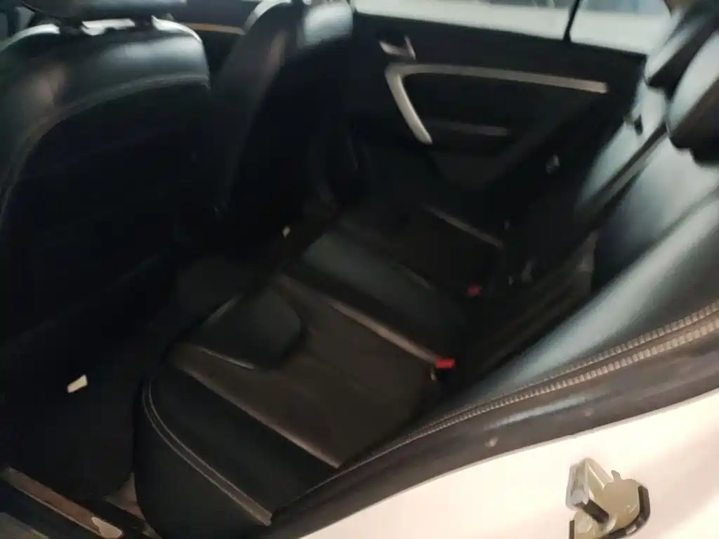 Geely Emgrand — миниатюра 17