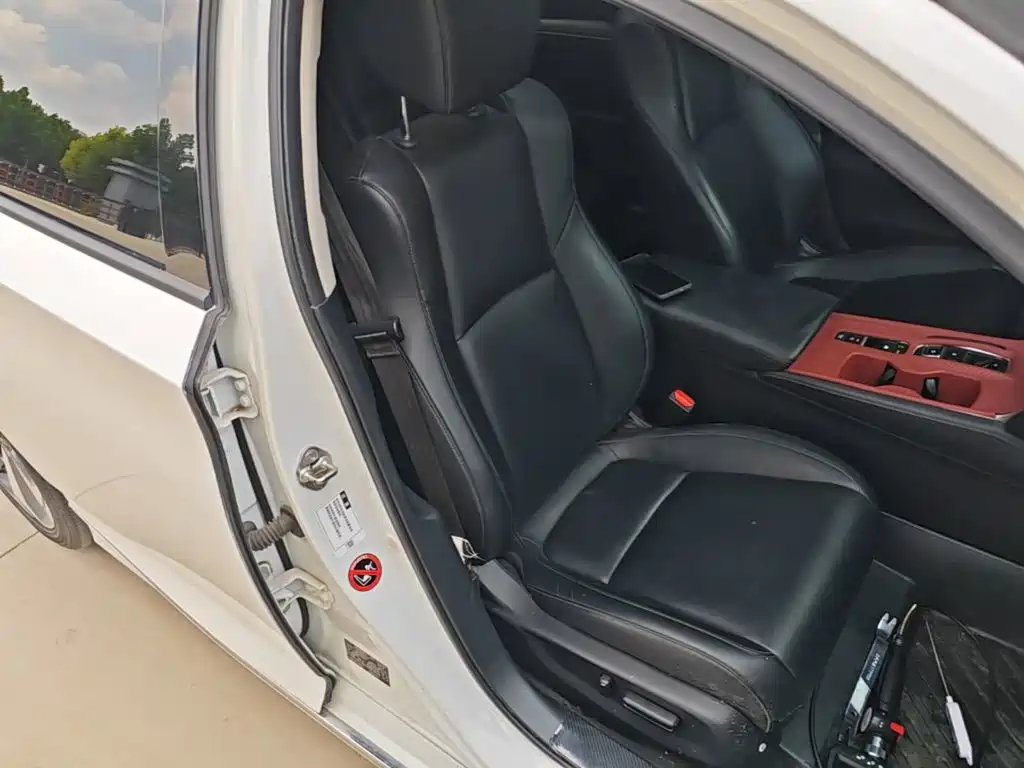 Honda Accord — миниатюра 20